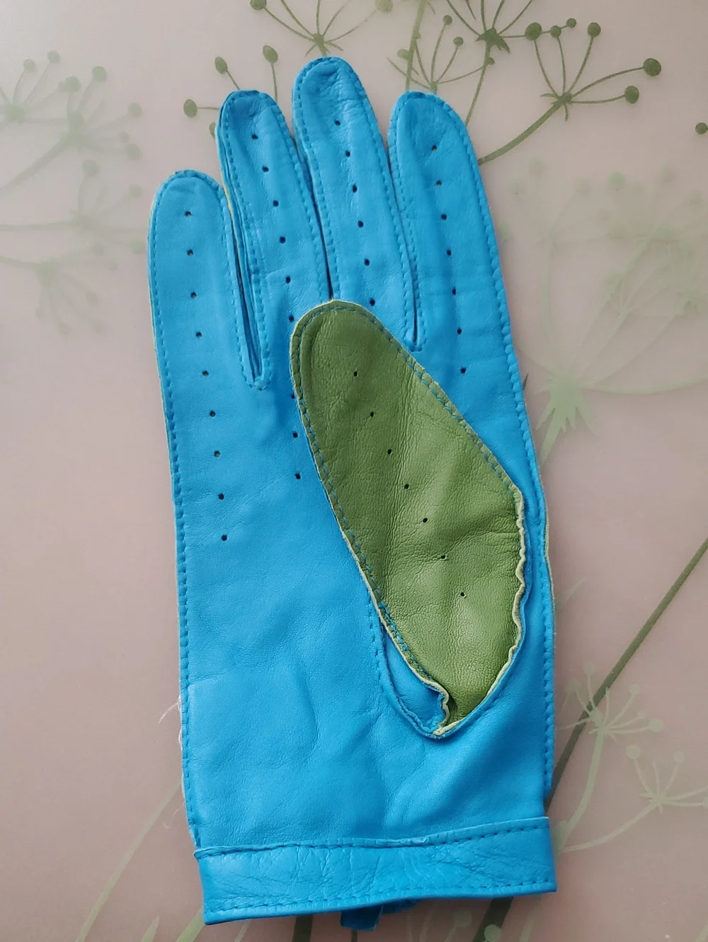 Vintage 90's NWT Green & Blue Leather Driving Gloves Medium